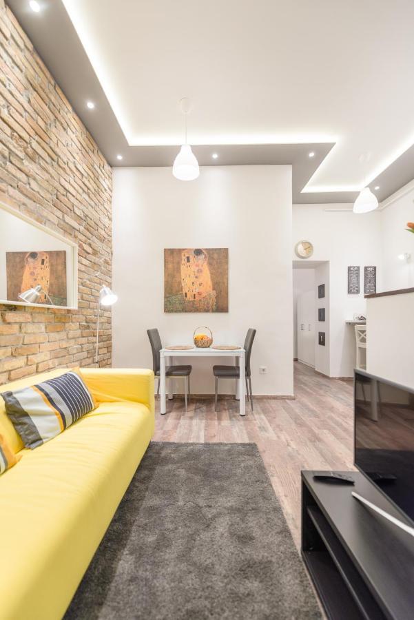 Apartament Quiet&cozy 2br In *