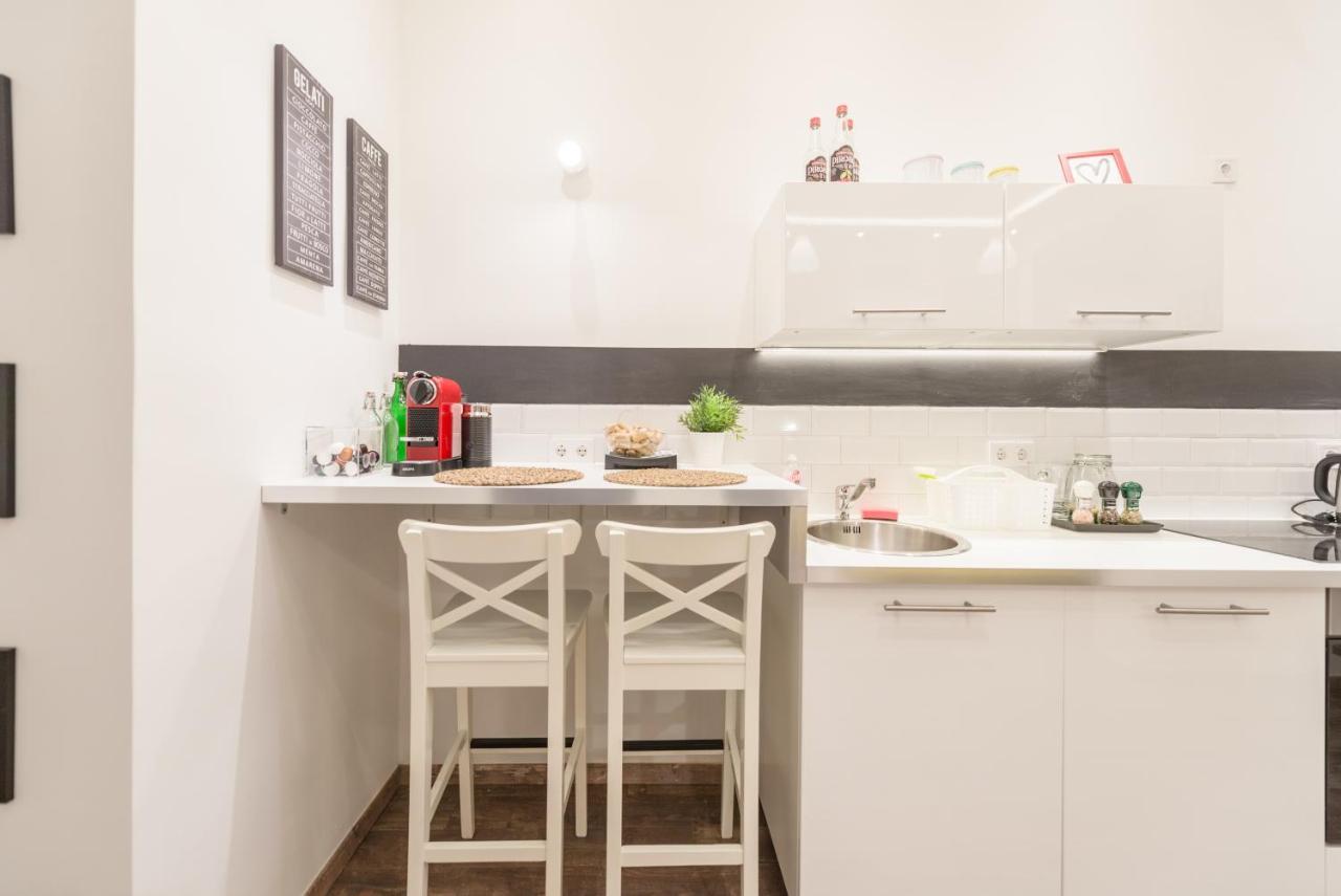 Venus - Almassy Park Apartman *